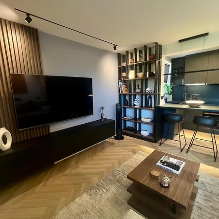 Apartmán Oliwa Luxury Apartment, Free Parking, High Speed Internet